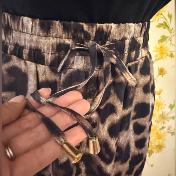 NWOT 2 piece Chic wild pants and shirt matching set Brown and Black size M - Picture 11 of 16